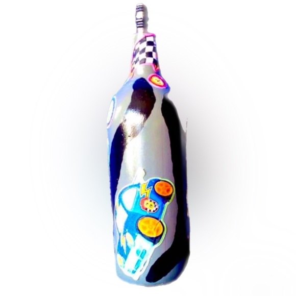 Hand Crafted The Cars Gypsy Bottle” 🏎️🚗🚙⛽️🚏🚥🚦Sporty Decor - Picture 7 of 7